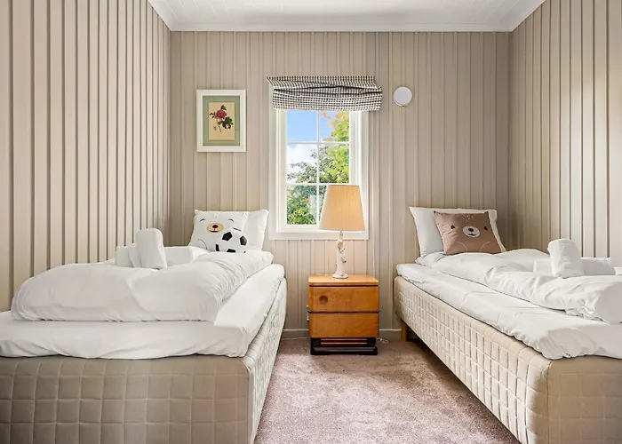 Dinbnb Homes I Luxury With Hot Tub & Views * Bergen