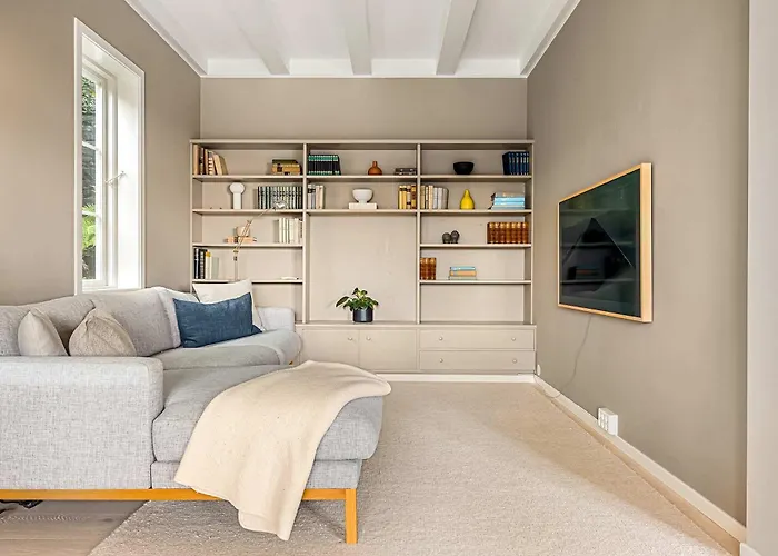 Dinbnb Homes I Luxury With Hot Tub & Views * Bergen