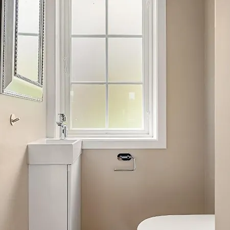 Dinbnb Homes I Luxury With Hot Tub & Views Villa Bergen