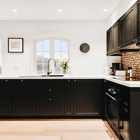 Dinbnb Homes I Luxury With Hot Tub & Views * Bergen