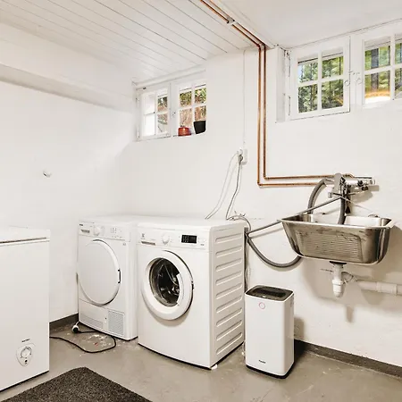 Dinbnb Homes I Luxury With Hot Tub & Views * Bergen