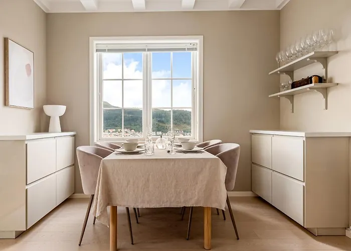 וילה Dinbnb Homes I Luxury With Hot Tub & Views