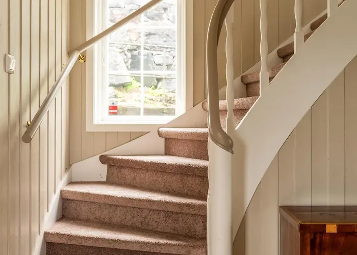 וילה Dinbnb Homes I Luxury With Hot Tub & Views ברגן