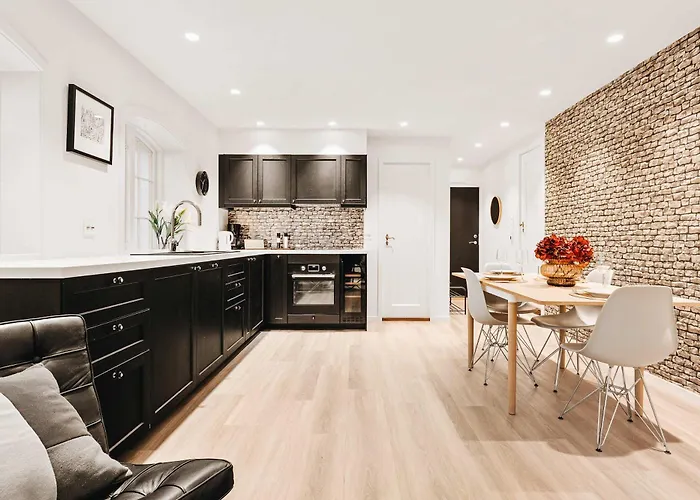 Dinbnb Homes I Luxury With Hot Tub & Views Bergen